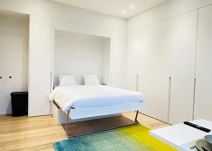 Fischer A La Petrusse 003