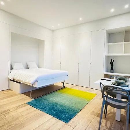 Fischer A La Petrusse 003 Lejlighed *